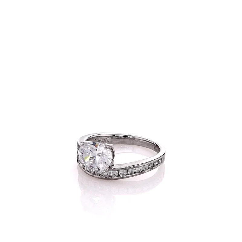 The Perfect Jewelry Piece At The Perfect Price 18k White Gold Milgrain Cubic Zirconia and Diamond Ring The Perfect Jewelry Piece At The Perfect Price 18k White Gold Milgrain Cubic Zirconia and Diamond Ring
