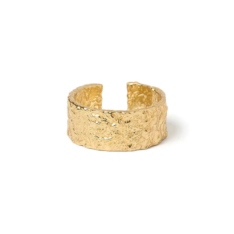 Timeless Elegance, Temporary Discounts – Act Fast Eros Gold Textured Ring - Large