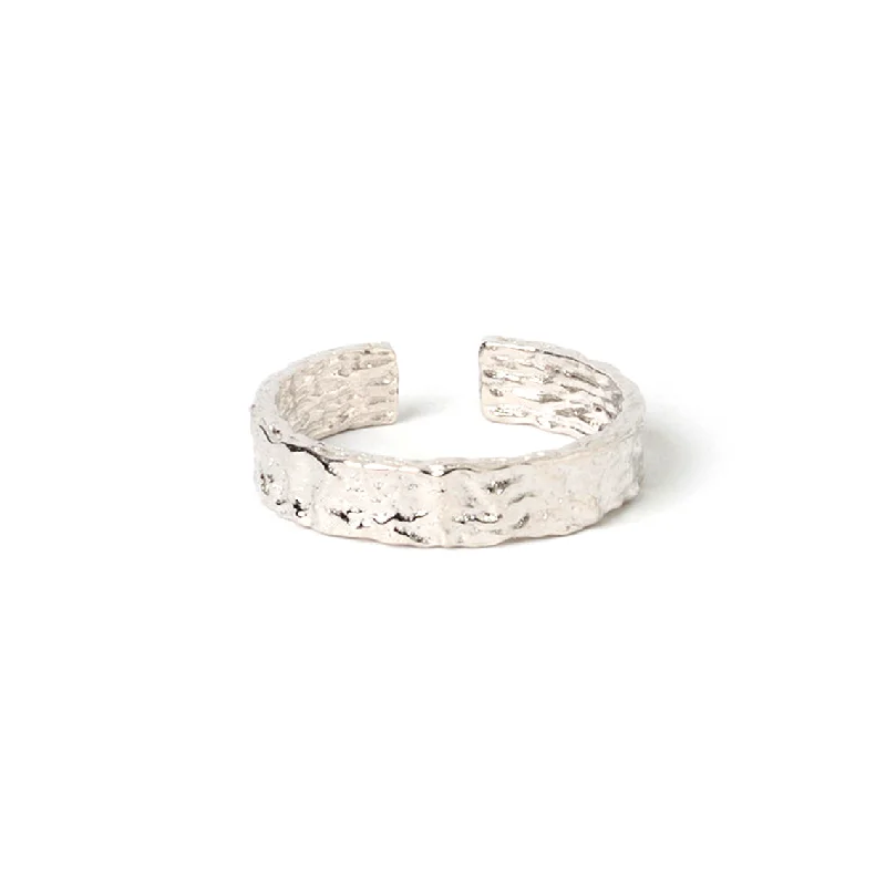 Seasonal Jewelry Deals – Elevate Your Style Eros Silver Textured Ring - Medium
