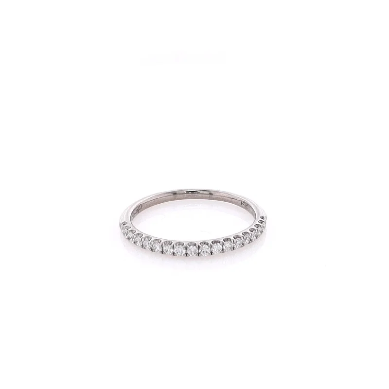 Elevate Your Jewelry Collection With Limited-Time Savings Estate 14 Karat White Gold Diamond Wedding Band
