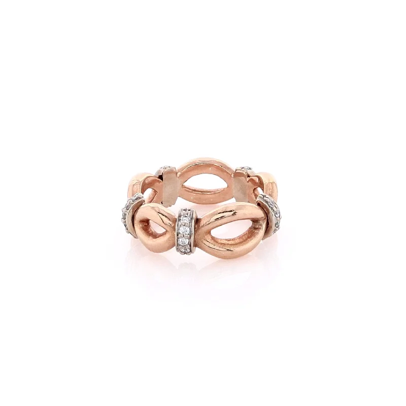 Once-A-Year Jewelry Deals – Shop Before They’Re Gone Estate 18 Karat Two-Tone Gold Alternating Polished Oval Links and Diamond Bars Wedding Band Once-A-Year Jewelry Deals – Shop Before They’Re Gone Estate 18 Karat Two-Tone Gold Alternating Polished Oval Links and Diamond Bars Wedding Band