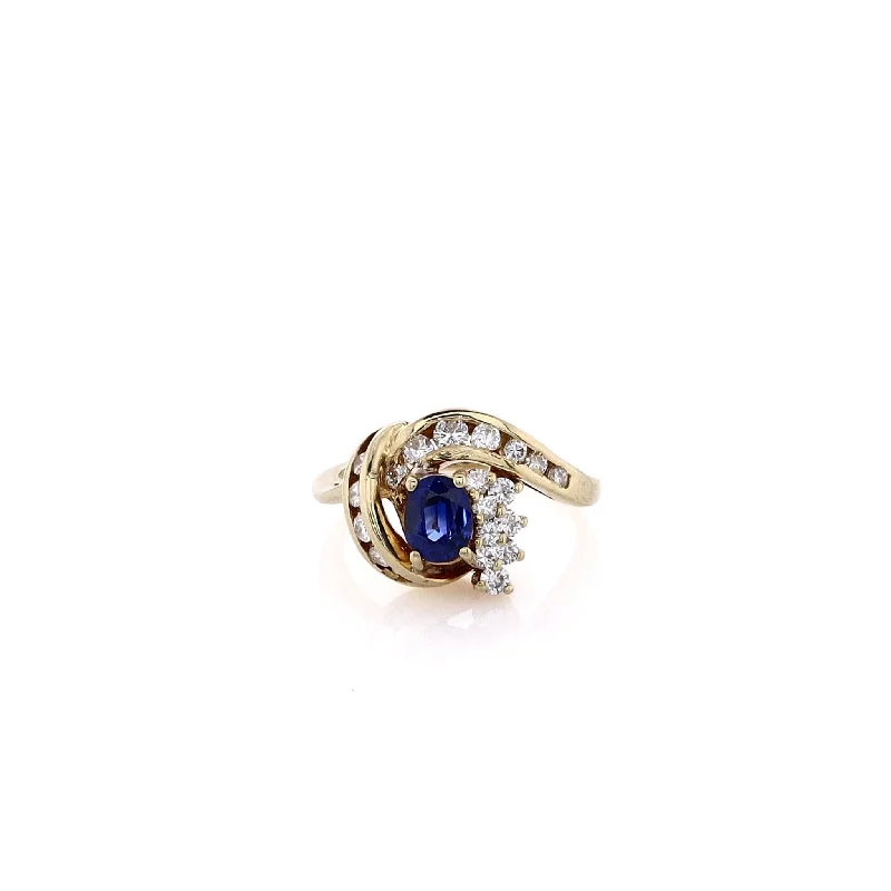 Personalized Jewelry Sale – Unique Gifts At Low Prices Estate 18 Karat Yellow Gold Sapphire and Diamond Ring