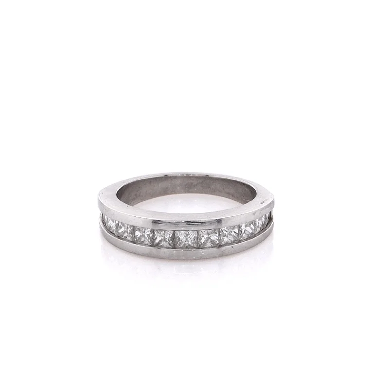 Luxury Jewelry Without The Luxury Price Tag Estate Platinum Channel Set Diamond Wedding Band