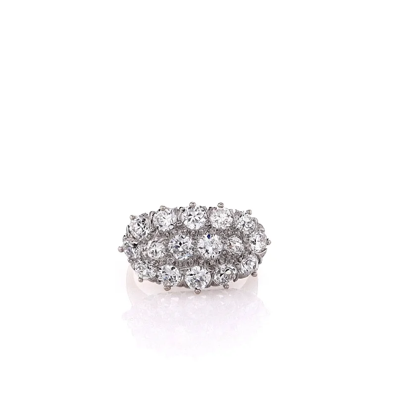 Flash Sale On Exquisite Jewelry – Don't Miss Out Estate Two Tone Circular Brilliant and Old European Cut Diamond Cluster Ring