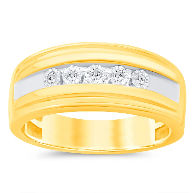 Chic And Stylish Jewelry At Exclusive Prices Luminesce Lab Grown Diamond Gents Ring in 9ct Yellow Gold