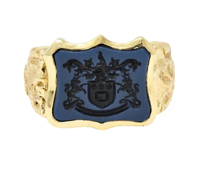 Premium Jewelry Now Available At Special Discounts Vintage Carved Agate 14 Karat Yellow Gold Crest Unisex Signet Ring
