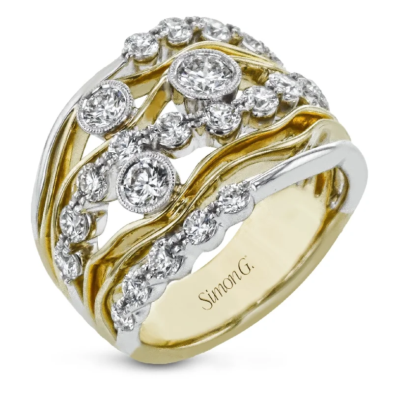 Final Call For Exquisite Jewelry At Reduced Rates Fashion Ring In 18k Gold With Diamonds Final Call For Exquisite Jewelry At Reduced Rates Fashion Ring In 18k Gold With Diamonds