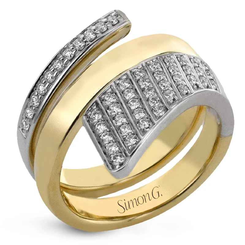 Jewelry Sale Bonanza – Grab Your Sparkle Now Fashion Ring in 18k Gold with Diamonds Jewelry Sale Bonanza – Grab Your Sparkle Now Fashion Ring in 18k Gold with Diamonds