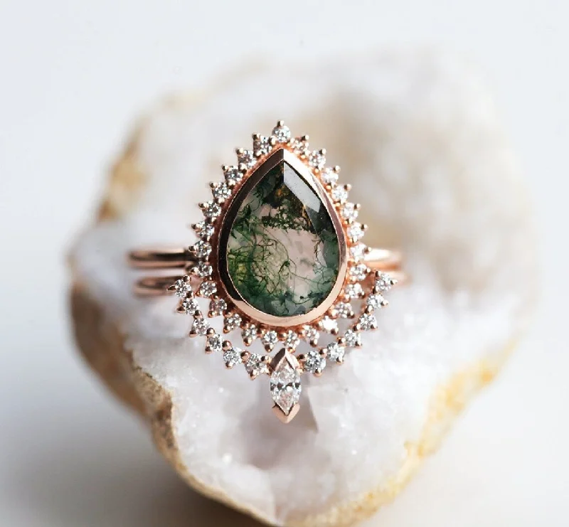 Stunning Statement Jewelry, Unbeatable Discounts Tara Pear Moss Agate And Diamond Ring Set Stunning Statement Jewelry, Unbeatable Discounts Tara Pear Moss Agate And Diamond Ring Set