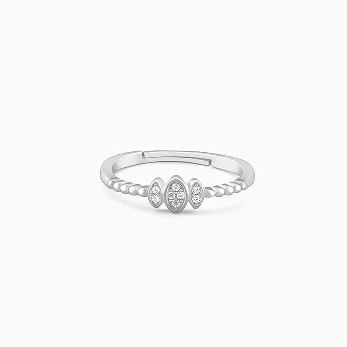 Premium Jewelry, Premium Discounts – Act Fast Silver Elliptical Trio Ring