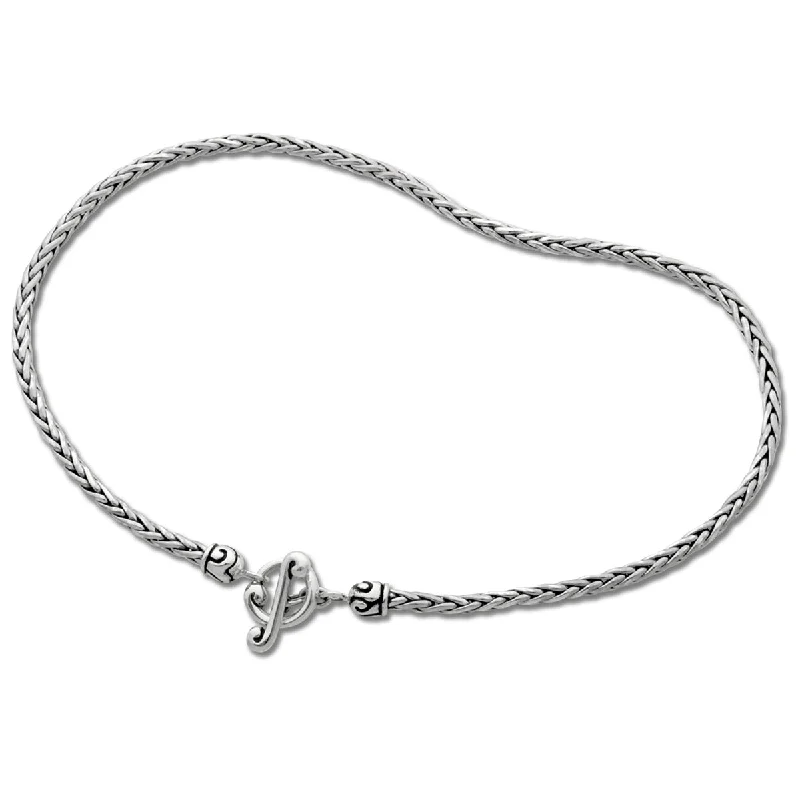 Fashion-Forward Geometric Jewelry For Contemporary Style Thin Toggle Necklace