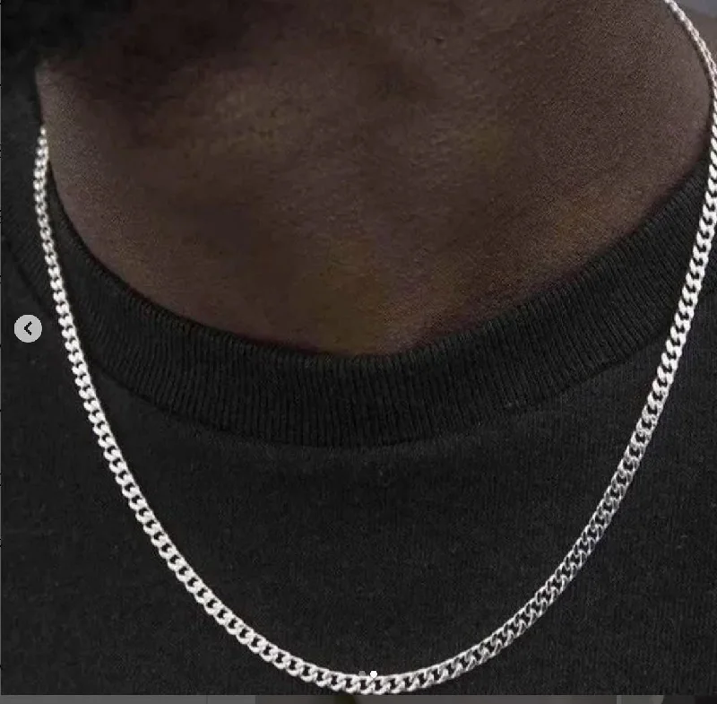 Elegant Jewelry, Affordable Luxury – Shop Now BOZ Thin Curb Chain in 925 Sterling Silver