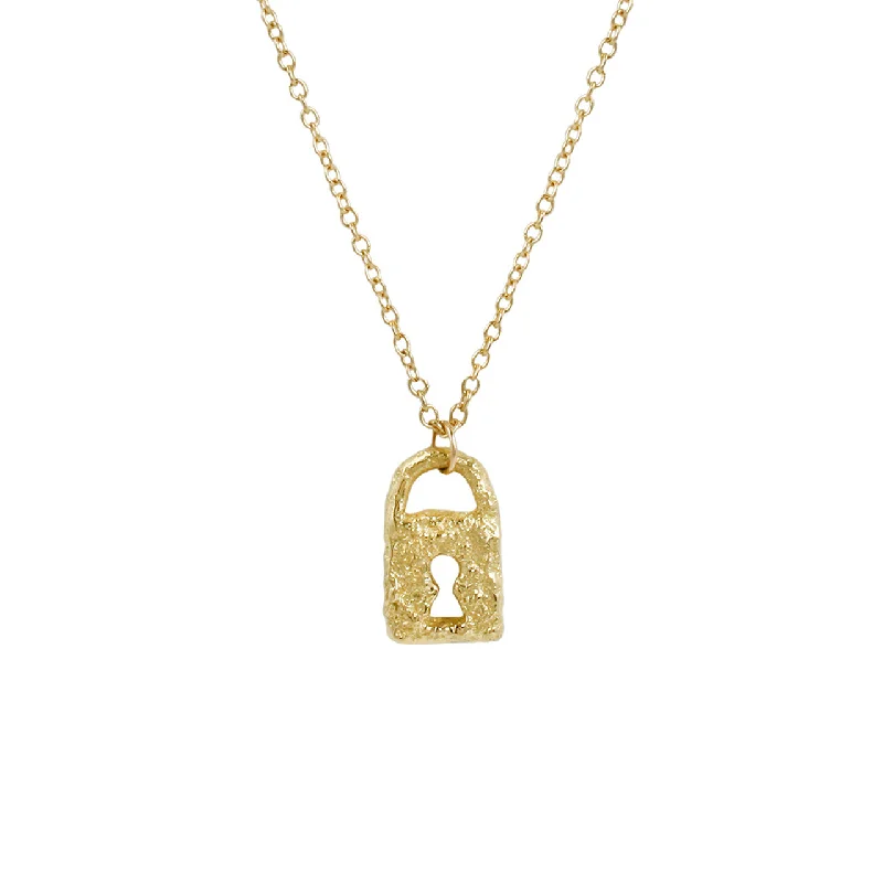 Luxury Jewelry At Unbeatable Discounts Magic padlock