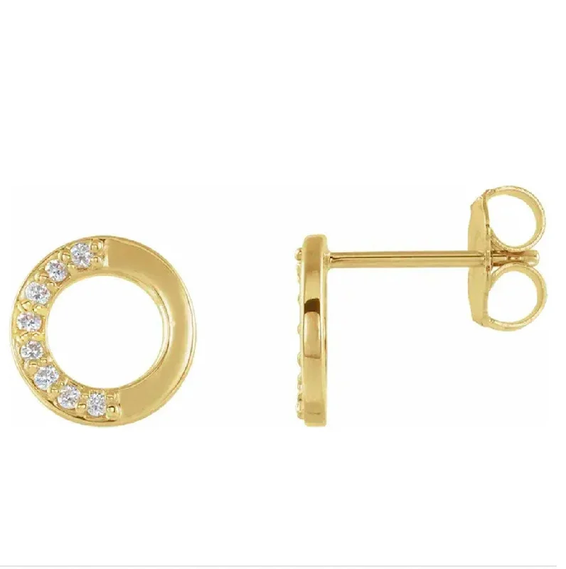 High-Quality Jewelry At A Fraction Of The Cost 14k Half Circle Posts (E1739KY)