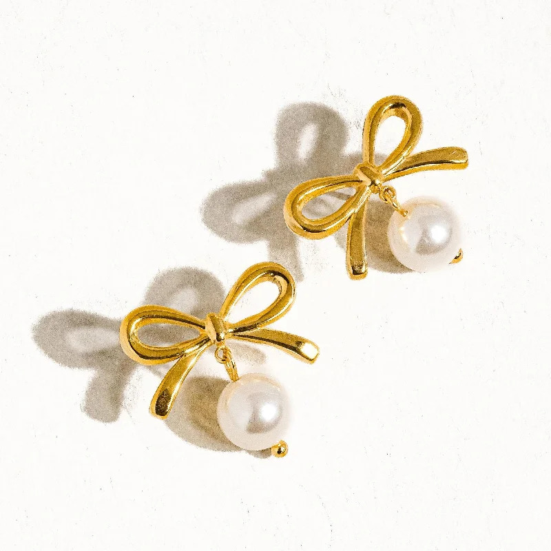 Affordable Luxury Jewelry For Every Occasion Aleah Gold Non-Tarnish Bow Pearl Earring