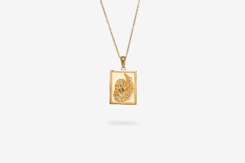 Adjustable Charm Bracelets For A Perfect Fit IX Merma Gold Plated Pendant