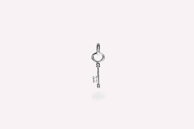 Seasonal Jewelry Deals – Elevate Your Style IX Key Pendant