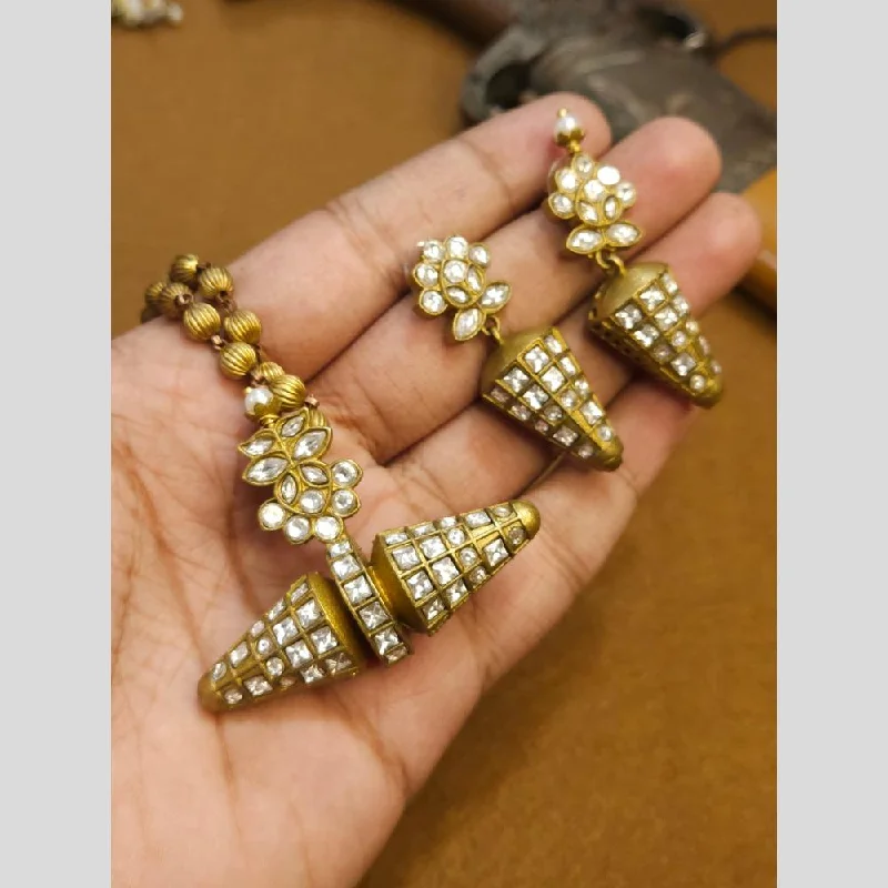 Luxury Meets Affordability – Jewelry Sale Now Live FS Collection Gold Plated Austrian Stone Necklace Set Luxury Meets Affordability – Jewelry Sale Now Live FS Collection Gold Plated Austrian Stone Necklace Set