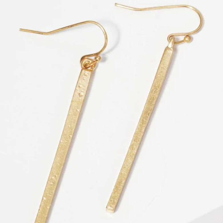 Seasonal Jewelry Deals – Elevate Your Style Gold Polished Metal Bar Drop Earrings