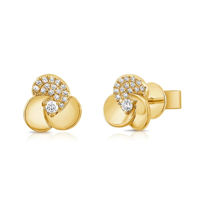 Dainty Floral Jewelry For Feminine Elegance Pave Diamond Flower Studs