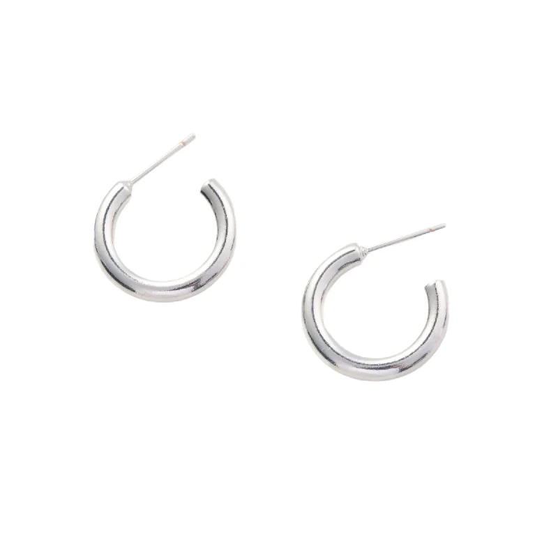 Unmissable Discounts On Timeless Jewelry Pieces Silver Tessa Tube Hoops