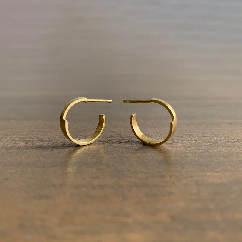 Classic And Modern Jewelry Styles On Sale Small Gold Wedge Hoop Earrings