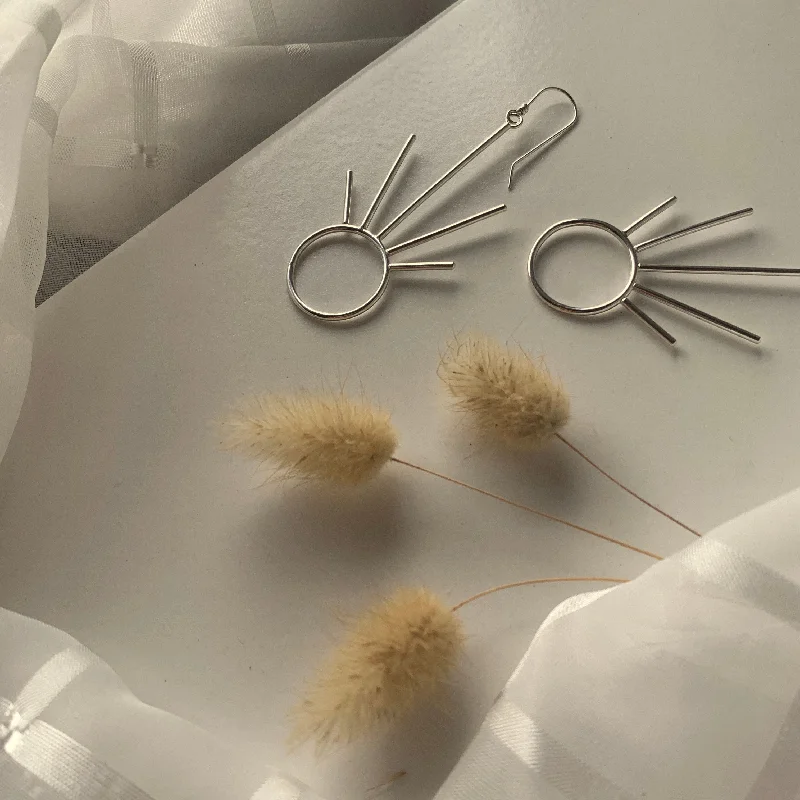 Dazzle With Discounts – Shop Jewelry On Sale 47 Suns Hangers