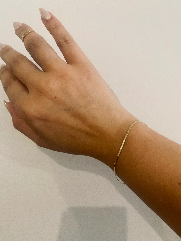 Accessorize For Less – Luxury Jewelry At Affordable Prices SILKY HERRINGBONE BRACELET