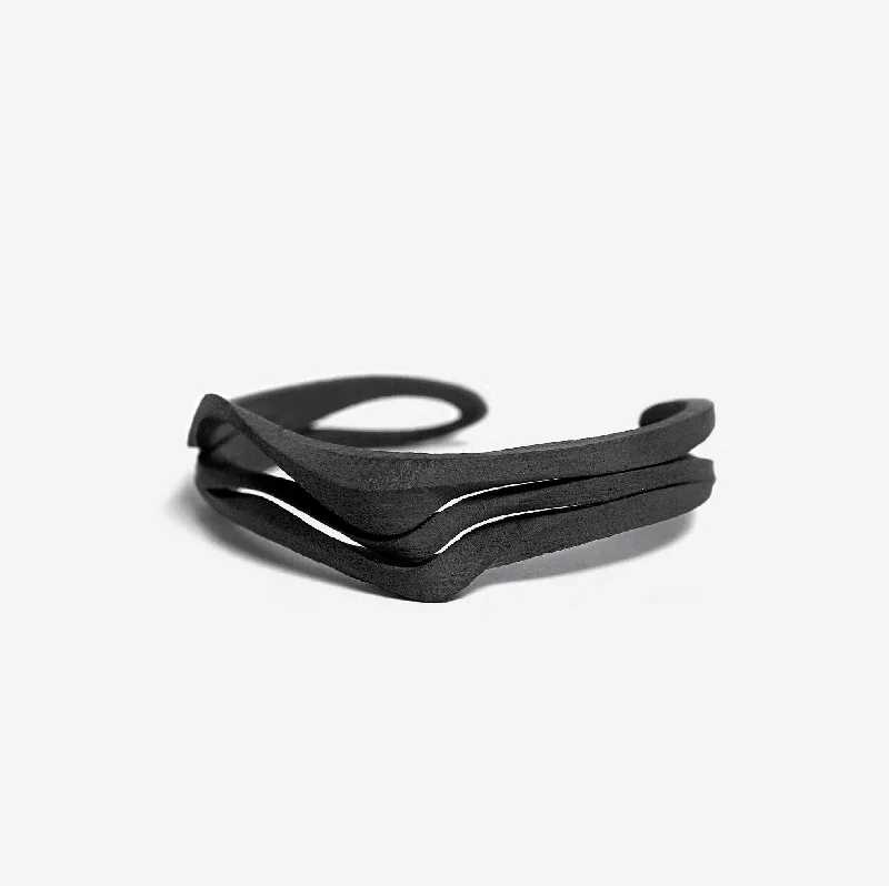 Discounted Jewelry For A Glamorous Look Allegro Cuff Carbon