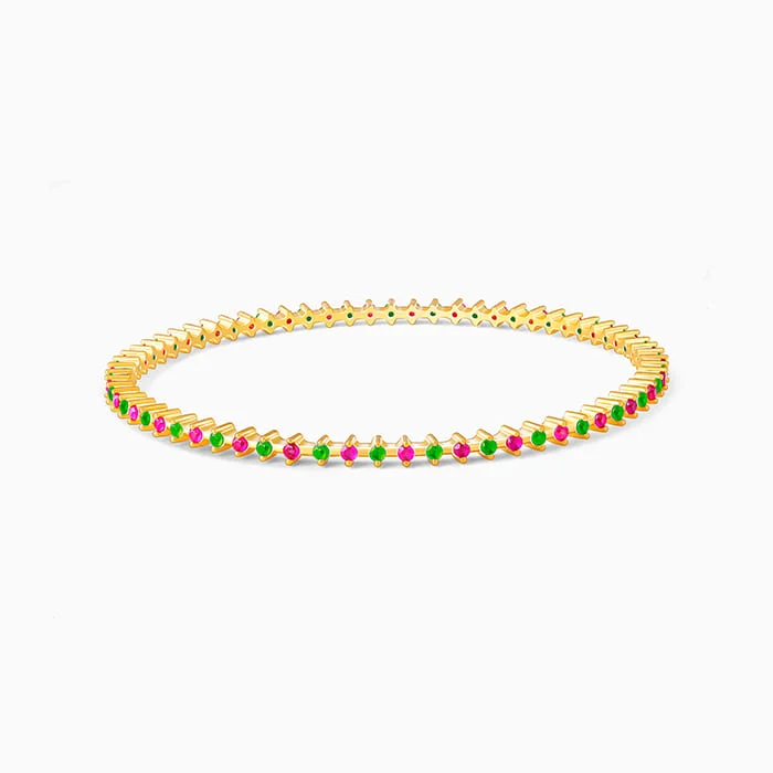 Seasonal Jewelry Deals – Elevate Your Style Golden Classic Celebration Bangle