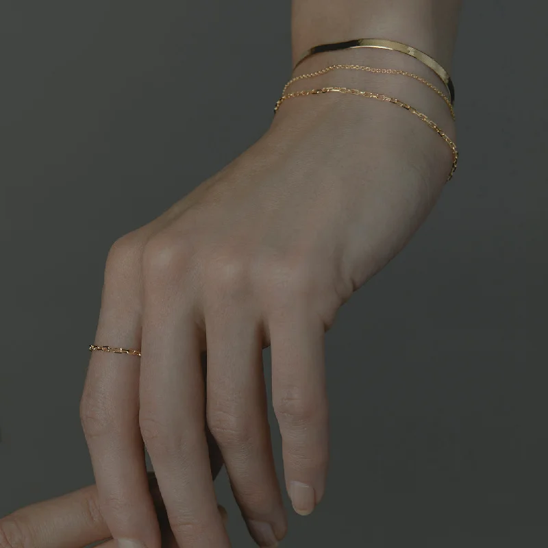 Everyday Jewelry Essentials Now On Sale Stella Chain Bracelet | B1301