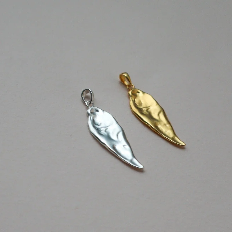 Limited-Time Offer On Elegant Jewelry Pieces 'Celeste' Feather