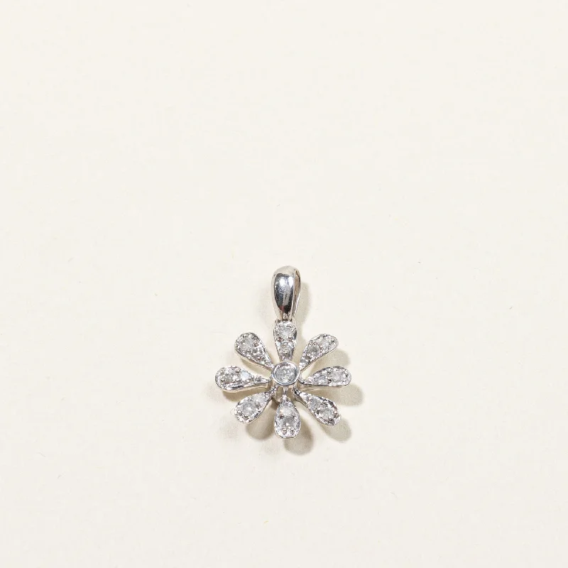 Jewelry Flash Sale – Stylish Designs At Unbeatable Rates Diamond Flower Pendant | 0.20ctw |