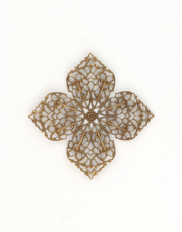 The Perfect Accessory For Less – Jewelry Sale Live Clover Petal Filigree, 59mm, (1pc)