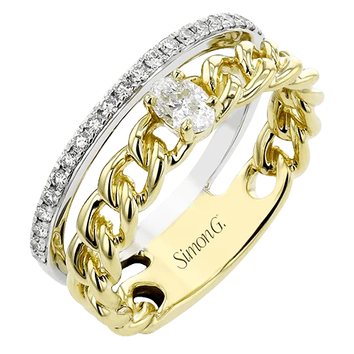 Affordable Glamour – Premium Jewelry At Special Prices Color Ring In 18k Gold With Diamonds