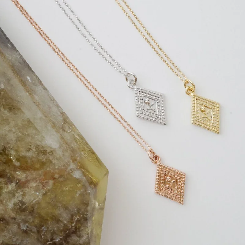 Affordable Elegance – Special Jewelry Sale Now Live Rose Pendant Necklace - Final Sale Affordable Elegance – Special Jewelry Sale Now Live Rose Pendant Necklace - Final Sale