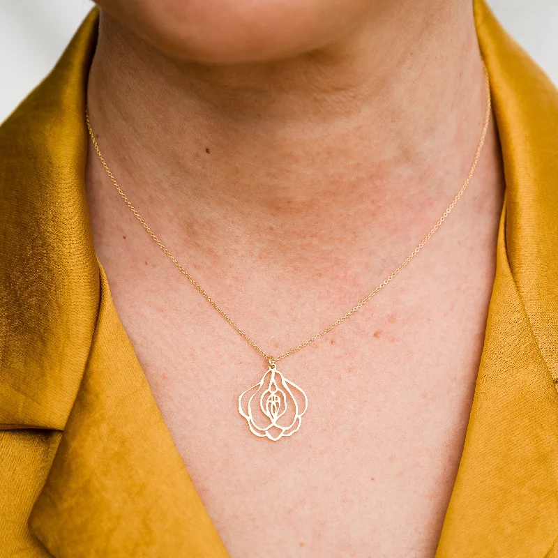 Exclusive Jewelry Sale – Grab Timeless Pieces Now Ruth Necklace